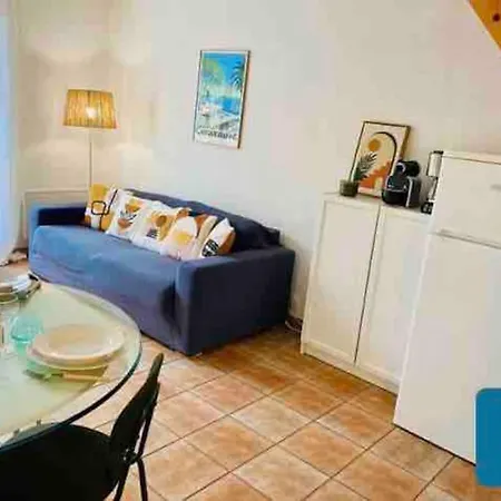 Hotel Idr-0022 - Maison Proche De La Du Grignon 3*